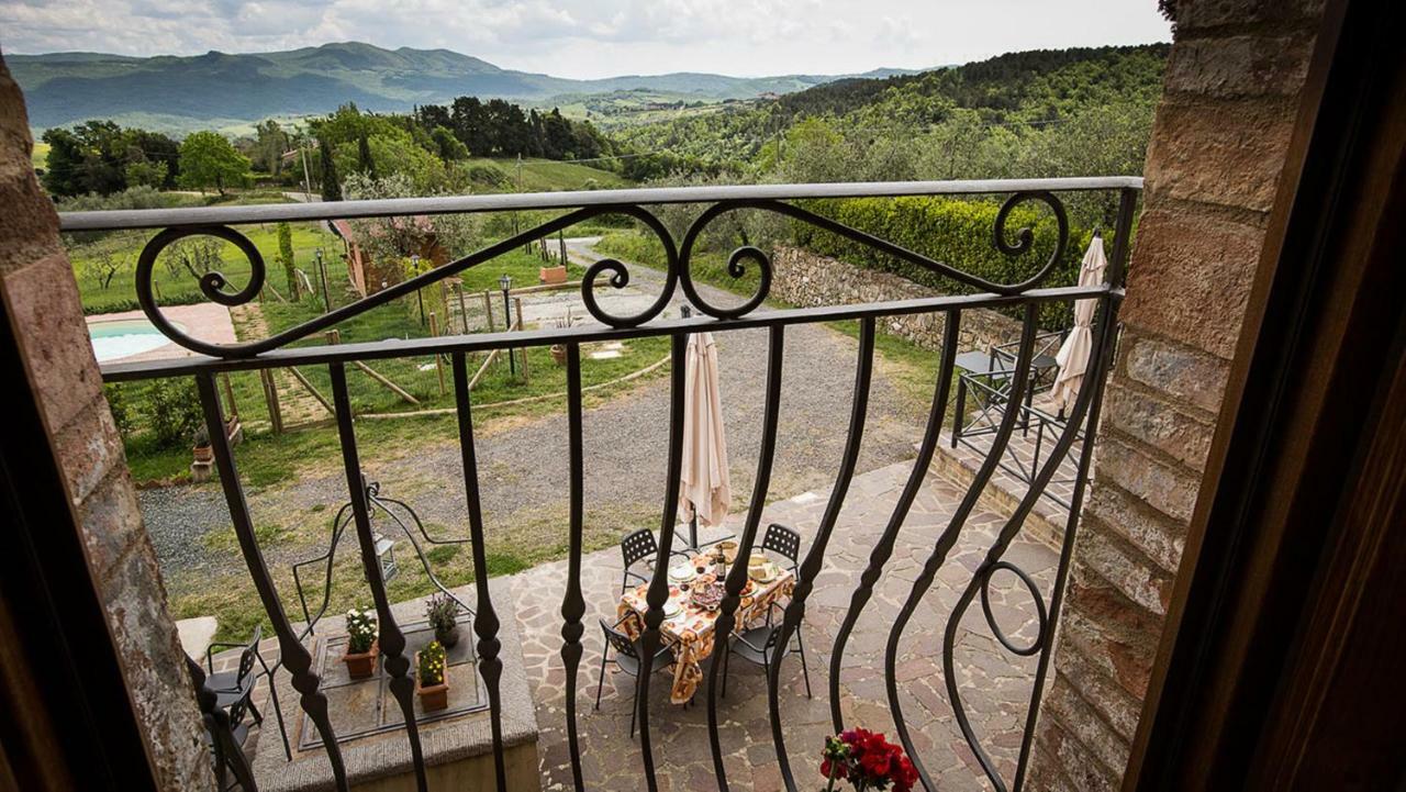 Borgo Pie' Di Gamboi Villa Chianni Exterior photo